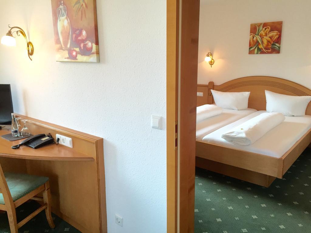 Hotel Ochsen Friesenheim  Szoba fotó
